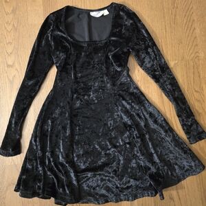 Women's S Black Velvet Dress